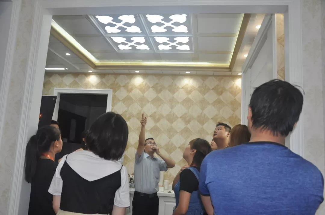 欧斯宝商学院“致胜终端营销培训会”火热启动